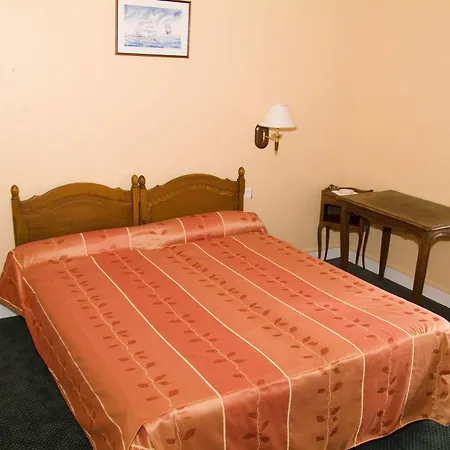 Logis De La Marine Hotel